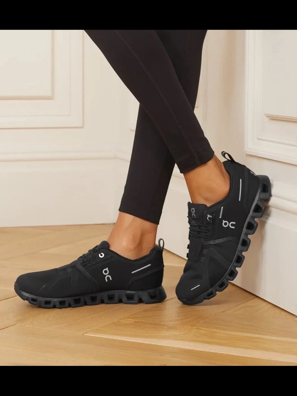 ON Running Women’s ‘Cloud 5 Waterproof’ Sneakers All Black 6.5 Size